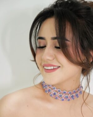 Swastima Khadka Instagram - #Basanta press meet 🦋

Team:
@siwangiofficial 
@sbd_nepal 
@shradha_maskey 
@hairstylist_rgm 
@ritu.chhantyal