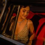 Swastima Khadka Instagram - For @marshallmarsala 🌷 By @meiilanvisualarts Art Deco’23 #marshallmarsala Team: @sth_anush @blushwithsaddixya @hairartist.durga @ganapatijewellersnp