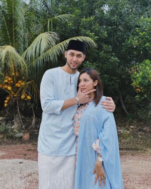 Sweet Qismina Instagram - Biru untuk ketiga 🩵
Ada yang masih beraya ke atau dah masuk kerja?