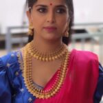 Swetha Changappa Instagram - Shoot dairies 🧿❤️ I fall in love with my work everytime 🧿❤️ Work is Worship 🧿❤️ Make up:- @keerthiram28 Hair:- @rashmitha_glamourholic Outfit @rktopknotchstudio Jewellery:- @velvetboxby Assistant:- @vinod_b_890 Photography:- @b_h_a_r_a_t_h_photogra