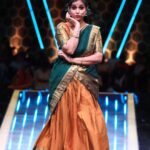 Swetha Changappa Instagram - ಹಳ್ಳಿಯ ಬೆಡಗಿ❤️🧿😍 ಲಂಗ ದಾವಣಿ ನನಗೆ ಚೆನ್ನಾಗಿ ಕಾಣುತ್ತೆ ಅಲ್ವಾ??? Make up:- @keerthiram28 Hair:- @rashmitha_glamourholic Outfit & jewellery@rktopknotchstudio Assistant:- @vinod_b_890 Photography:- @b_h_a_r_a_t_h_photography