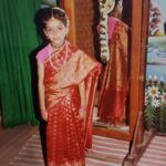 Swetha Changappa Instagram – Can u guess who is this little girl wearing Amma’s saree and all ready to flaunt her ಮೊಗ್ಗಿನ ಜಡೆ 🙈???

How many girls have your ಮೊಗ್ಗಿನ ಜಡೆ pictures ????😍
Do share it with me😍

 “Childhood is practically the most beautiful part of a person’s life, the most innocent too.”❤️
Alwa😍❤️