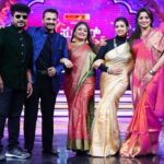 Swetha Changappa Instagram - Super queen 👑 women's day special ❤️ Don't miss to watch the beautiful episodes of super queen today Saturday and tomorrow Sunday 6pm onwards on our favourite @zeekannada ❤️ Happy weekend everyone ❤️