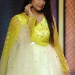 Swetha Changappa Instagram - The Most beautiful thing in the world is TO LOVE and TO BE LOVED ❤️ This is my beautiful look for SUPER QUEEN ❤️ My team:- Makeup and styling:- @keerthiram28 Outfit:- @yukthi_designs Hair :- @hairstyle_by_shashi Assistant:- @vinoda_b_890