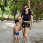 Swetha Changappa Instagram - With my little son-shine @jiyaan_aiyappa🧿 at Maldives.❤️🧿 Yes he is growing up pretty fast😱 days are just flying 🪽