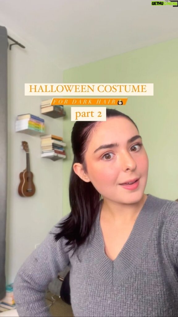 T.J. McGibbon Instagram - Only 15 more days till halloween 🎃! This princess diaries costume is iconic. There are a bunch of different versions but this one is one of my favourites 🤍👑 #halloweencostume #brunettehalloweencostumes #halloweencostumeideas #easyhalloweencostume #princessdiariescostume #explore