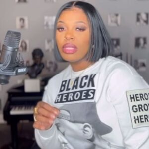 Ta'Rhonda Jones Instagram - “Black don’t crack cuz we moisturize from all those tears we shed” #Bar ✊🏿🔥 #Power Streaming ErrWhere
Tag a beautiful person 🫶🏿 
 Shirt : @blackheroesclothing 

#Femalemc #Rapper #Chicago #Freestyle #Black #Blackiseverything #Mc #Hiphop #artist #Share #Comment