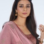 Tabu Instagram - 25 December 2019 Look test #bhoolbhulaiyaa2 @mehakoberoi