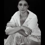 Tabu Instagram - Vishal Bhardwaj and I,along with Netflix welcome the entire cast and team to the secret world of #Khufiya