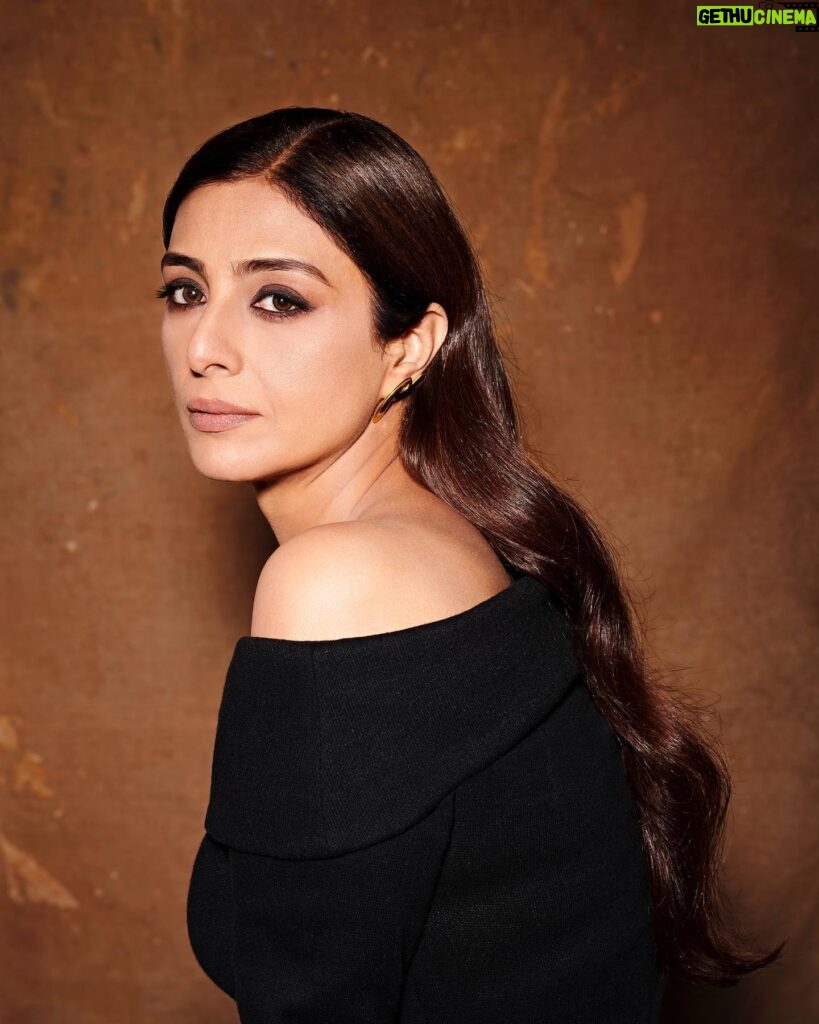 Tabu Instagram - Turn black the clock. @prabhatshetty @meherakolahofficial @souravroy_1999 @naheedee