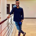 Taliss Instagram - شكرا أمي حيت ولدتي هاد الزين😂 وشكراً للمصور حيت عندو تيليفون HD ا📸😂ا