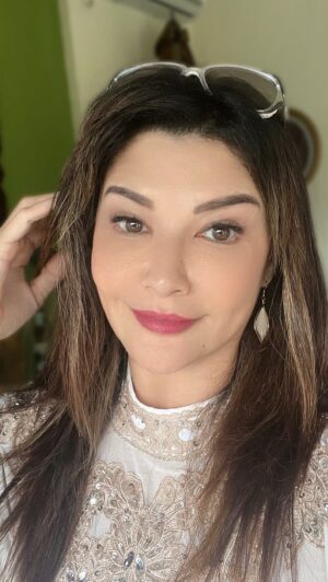 Tamara Bleszynski Instagram - Ya Allah ampunilah aku, rahmatilah aku, perbaikilah keadaanku, tinggikanlah derajatku, berilah rezeki dan petunjuk untukku.

Kututup malam ini dengan Doa yg indah.

Selamat malam…jumpa lagi kita esok yah.

Semoga 🤍