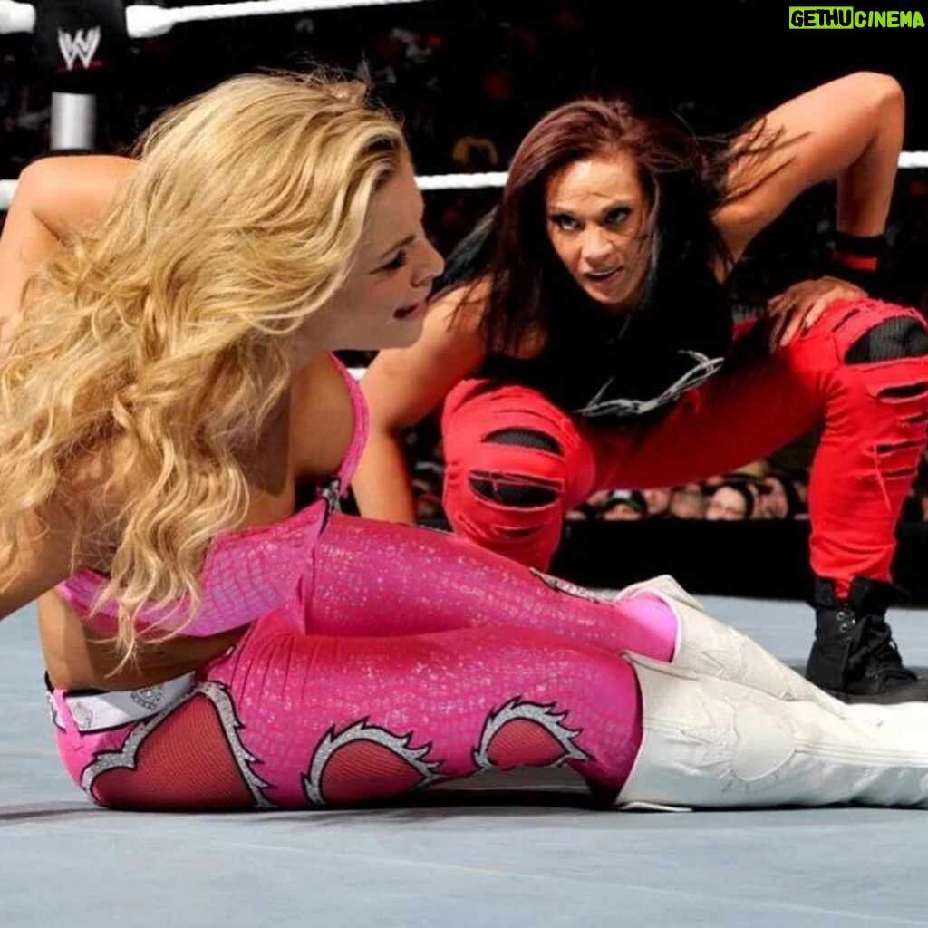 Tamina Instagram - Ever since @natbynature and I met we have knocked each other around and beat each other down. Now we have finally realized that we are STRONGER TOGETHER💪🏽 Statement Makers... Bone Breakers... Title Takers... Soon to be HISTORY MAKERS💫!!!!! #Roadtowrestlemania