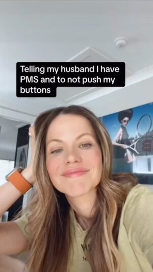 Tammin Sursok Instagram - I also sent a google calendar alert. So… 😂🫠 #pms #periods #cyclesyncing