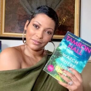 Tamron Hall Instagram - Don’t sweat the technique! Watch me get ready at home for a day of press for #watchwheretheyhide! My first #grwm, how’d I do?