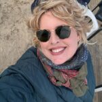 Tania Llasera Instagram - He sido muy feliz en estas vacaciones, de hecho no podría ni llamarlas #Mataciones. Y eso, es mucho. Feliz de estar con los míos, comiendo y bebiendo, nadando y disfrutando del mal tiempo en buena compañía. #primeranillo #semanasanta #elRompido #huelva aunque ya en casa