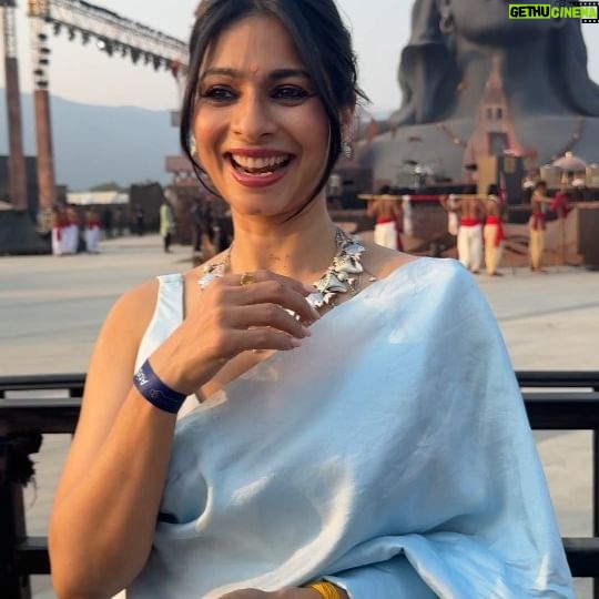 Tanishaa Mukerji Instagram - Tanisha Mukherji Will Be #AwakeWithAdiyogi All Night