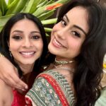 Tanishaa Mukerji Instagram -