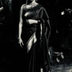Tanishaa Mukerji Instagram - I love this song! I love my country and I love sarees, my culture my heritage ! ❤️ so happy belated #valentines Day! Let’s celebrate love!