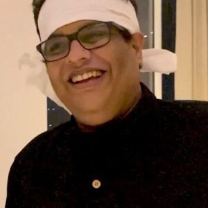 Tanmay Bhat Instagram - 🥲🥲 #DolaChallenge