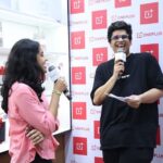 Tanmay Bhat Instagram - Max maza at the OnePlus Experience Store, Phoenix Palladium Mumbai! Bot army 🤝 One Plus community = good times! #NeverSettle @oneplus_india