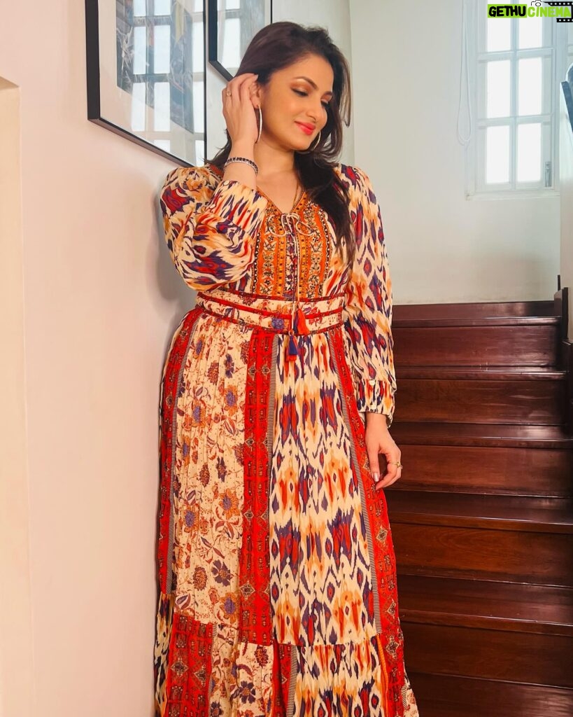 Tanushree Chakraborty Instagram - Click click… Styling @poulami.rgupta Outfit @shopverb Jewellery @ritu_lashkarajewellery
