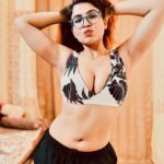 Tanya Chaudhari Instagram - Are you staring at me? . . . . Joggers @hrxbrand Specs @lenskart . . . . #tbt #staringatme #specsy #explore #trendy #tanyachaudhari