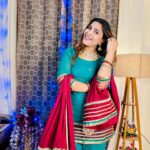 Tanya Chaudhari Instagram - Eid Mubarak 🌙 . . . . #eid #eidmubarak #festival #eidoutfit #sharara #nazakat #tanyachaudhari
