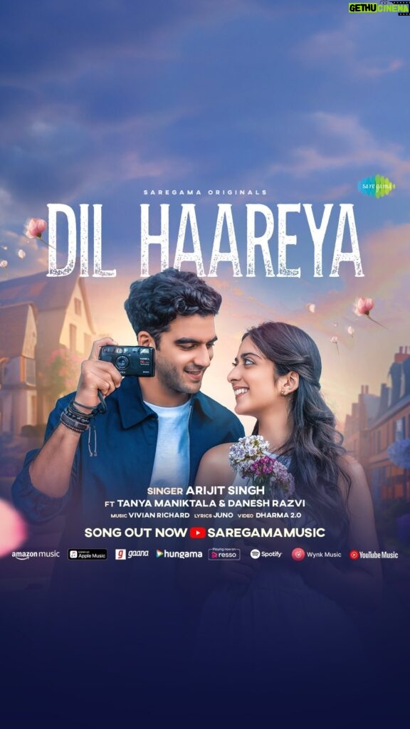 Tanya Maniktala Instagram - True love has no limits, true love is beyond borders! 💖✨ #DilHaareya Song Out Now on all major music streaming platforms 😍 @arijitsingh @tanyamaniktala @danesh.razvi @viviannrichard @junoversse @dharma2pointo #Saregama #SaregamaMusic #SongsbySaregama #DilHaareya #ArijitSingh #DaneshRazvi #TanyaManiktala Bollywood, Arijit Singh, Love, Music