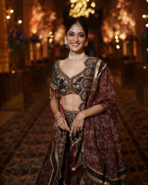 Tanya Maniktala Instagram - Outfit courtesy- @toraniofficial
HMU - @hnmbysnehal