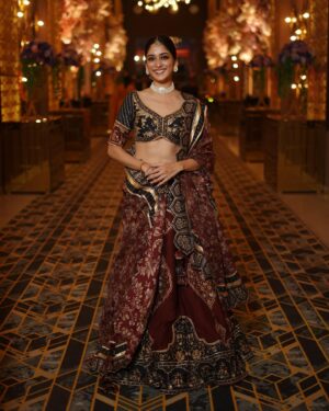 Tanya Maniktala Instagram - Outfit courtesy- @toraniofficial
HMU - @hnmbysnehal
