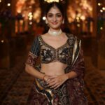 Tanya Maniktala Instagram - Outfit courtesy- @toraniofficial HMU - @hnmbysnehal