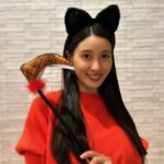 Tao Tsuchiya Instagram - . ?日本はギリギリまだハロウィン！ Trick or Treat🎃 ハロウィンの日は子どもの頃から 家族とほんの少しだけ仮装します😊 ほんの少しだけだから 仮装してるとは言えないかもだけれど それでもなんだか、 ちゃんと楽しいから不思議🤔✨️ . 今年は生まれて初めて 猫耳をつけてみました！ このオレンジ色の服、 実は、ある作品の衣装の色違いなのです😊 何の作品か、わかりますか？ . ひとつひとつの役が 今の自分の中にいる。 このことが本当に今、心強い支えです😌 . 明日も早いので 出来るだけ早く眠ろう💡 おやすみなさい🌟