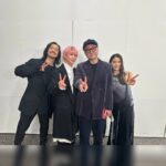 Tao Tsuchiya Instagram - . 4月とは思えない初夏の空に ちょっとびっくりしていますが 太陽の光自体はまだ4月なので 部屋の中はとても爽やかでした。 これから一気に湿度が増えるのかなと思うけれど 今はこの爽やかさを 気持ちよく味わいたいと思います。 . 今日も私は撮影に参加していました。 保育園の可愛いお散歩に出会った時には 「太鳳ちゃん！」と呼び掛けていただいて… 嬉しかったなぁ。 そういえば「まれ」の頃に 「まれちゃん！」と呼び掛けてくれた 小さいお子さんたちは もう中学生とか高校生になっているんですね！ ひえええ…時間って凄い！ 大切に過ごそうと思います。 . 今日も4月28日の #四葉の日 にちなんだ #映画マッチング #愛のクローバー記念上映 に向けての写真を！ これは完成披露試写会の時。 同じような写真が何枚もあるのですが いつものように選びきれないので全部載せます！ . この写真を見て改めて思うのですが… #佐久間大介 さんは #吐夢 を、 #金子ノブアキ さんは #影山 さんを、 （もっと言えば #ボーシヤ も…） 本当に演じていたのかな？と心から不思議に思うほど オンオフの差が凄すぎる！！！ しかもお二人とも 音楽に向き合っていらっしゃるかたで、 その姿もまた違うことを思うと ものすごいエネルギーをお持ちなんだなと思います。 そのエネルギーをマッチングの世界に込めた内田監督も、 これまたものすごいエネルギーをお持ちなんだろうな… そう思うと、今日の写真は パワースポットのような写真かも！
