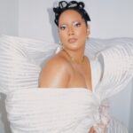 Tara Basro Instagram - Salah satu scene favorit aku dari music video Sal Priadi “Semua Lagu Cinta” adalah adegan perkawinan ini. Khusus untuk dressnya aku sangat berterima kasih kepada @syifanurafantin yang sudah mau merealisasikan ideku, betul2 pas pertama kali liat terharuuuu. Jewellery dari @tiffanyandco yang aku pakai juga langsung bikin bridal look ini terlihat makin bold. Make up & hair elevates the whole thing! Absolutely in Love 🤍 Make Up by : Aditya @vagueskin Assisted by : @devianaiwan Hair by : @thereal.ekahair Wardrobe : @syifanurafantin @_kenakan Assisted by : Abiseka & Yasmin Jewellery : @tiffanyandco Nails : @capriques Pictures by : Eivan Prabowo & Riki #TiffanyLock #LockWithLove Special Thanks to RUCI Art Space Milari, Duo Exhibition oleh Hedi Soetardja dan Made Wiguna Valasara