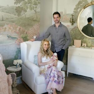 Tara Lipinski Instagram - Ooohhh my goodness. We got some pics back from Georgie’s newborn shoot. 💕

How many pics of Gigi is too much? Sorry in advance! 

Thank you @jennyquicksall for the most magical memories. 

#ivf #infertiltityawareness #surrogacy #newbornphotography #newbornphotographer #newbornphotoshoot
