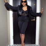 Taraji P. Henson Instagram - THE AFTER PARTY 🖤🖤 @simkhai @jonathansimkhai #MetGala Photographer: @iAmJamesAnthony with @crowdMGMT Makeup: @saishabeecham Hair: @tymwallacehair Nails: @customtnails1 Stylist: @waymanandmicah Producer: @sauntemakesithappen Products: @tphbytaraji Dress: @simkhai @jonathansimkhai Jewels: @suzannekalan @w.salamoon