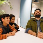 Tarkan Instagram - Bu güzel ve anlamlı projenin reklam çekiminden birkaç kare paylaşmak istedim. Reklamda emeği geçen tüm çekim ekibine ve reklama değerli katkılarından dolayı bölge halkına çok teşekkürler.. @trendyolcom 🧡 #YarınınKöyleri 📸: @yigit___eken #fbf
