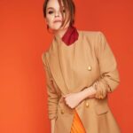 Taryn Manning Instagram - TARYN X LUCIRE #hair @brandonliberati & @vickicasciola @hairtalkusa @hanzonation @randcobleu #makeup @bethfollertmakeup #wardrobestylist @whitemonkeystyle #photographer @josh_fogel @lucire #tarynmanning #brandonliberati #hairtalk #hairtalkusaextensions