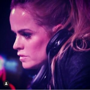 Taryn Manning Instagram - #tbt #music is my life 😍 #happiness #dj