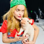 Taryn Manning Instagram - Christmas in July on the second to last day of filming. Get in everyone- Kevin and I are headed to space in a spaceship! Makeup @alishamoviemakeup Wardrobe @ninjatwins Director @jerrybrunskill #makingmovies🎬
