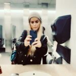 Taryn Manning Instagram - Bye Houston. She’s all yours 💋 new levels, new devils #choices George Bush Intercontinential Airport