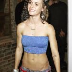 Taryn Manning Instagram - #throwbackthursday I grew into my vagina, I swear 💁‍♂️🤷‍♀️ #ballet and band practice #boomkat all day 🩰 I was focused—eye on the prize. Nothing had hurt me yet in the biz. It was ON! Dreams can come true, and several don’t, but it was already written anyway. Hand off the wheel. Let go, enjoy your life, and just #believe