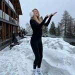 Tasha Ghouri Instagram - Magical moments like this ☁️ ⛄️ @dailyszn AD