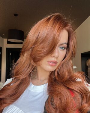 Tasha Ghouri Instagram - Erm hiiiii I did a thing!! Amber spice is here 
Thank you so much @hairbyheather.x and @hairby.stephanie for my new locks!! 💕💞💗