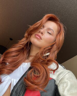 Tasha Ghouri Instagram - Erm hiiiii I did a thing!! Amber spice is here 
Thank you so much @hairbyheather.x and @hairby.stephanie for my new locks!! 💕💞💗