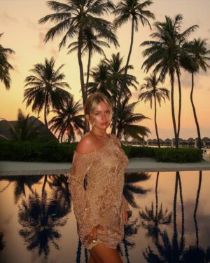 Tasha Ghouri Instagram - From the Maldives with love 💌