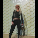 Tati Gabrielle Instagram - Art Basel Photo Dump | Pt 1 2 weeks late, but i’m getting better y’all! 😅 Thank you again to @balmain for inviting me to #VillaBalmain. @alexandrearrechea you are an incredible and soulfully inspiring artist. thank you for sharing it with us💚🐝 #ArtBasel2022 #Balmain