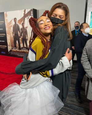 Tati Gabrielle Instagram - Little photo dump from the awesome day I had yesterday.

Thank you @prabalgurung for popping my NYFW cherry, couldn’t have asked for a better introduction. It was a beautiful show.

& My heart is still singing from the sweet reunion we had at the #Uncharted fan screening! Thank you so much to those of you who attended, I hope you all had an amazing experience. Apologies for my terrible nervous speech 😅

Thank you to my incredible glam team for being friggin rockstars yesterday and sending your baby off to prom 😂
@jeanalina @laurelcharleston @ivainsane