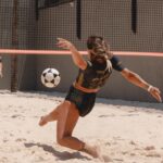 Tatiana Dias Instagram - só pra dizer que esse final de semana tem campeonato e eu quero saber quem ta pronto pra torcer pra mim? ⚽️ O @lskcup ta em casa @praiana__sp 😬 ( a última foto é o pódio de sábado) 🏆